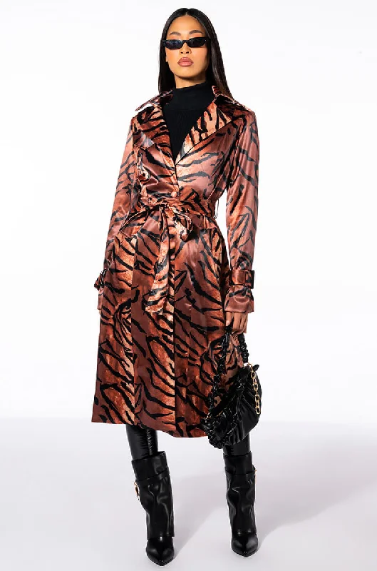 padded puffer coatSATIN ZEBRA PRINT TRENCH COAT