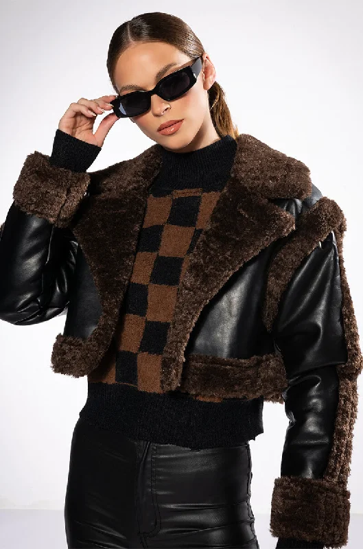 stylish lightweight coatMULTIFUNCTIONAL TEDDY JACKET