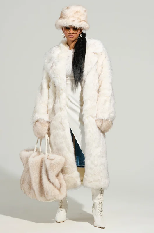 windproof jacketTOASTED MARSHMALLOW FUR COAT